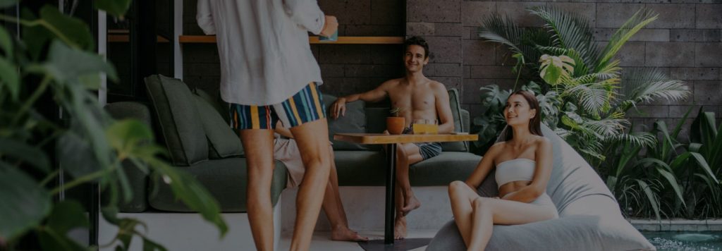 Cover w1440 h500 tw2102 th729 x10 y1298 beachtownhouse 1 darken